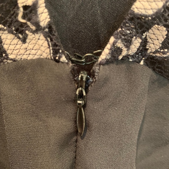 Low Back Floral A-Line Dress with Bow - Picture 5 of 7